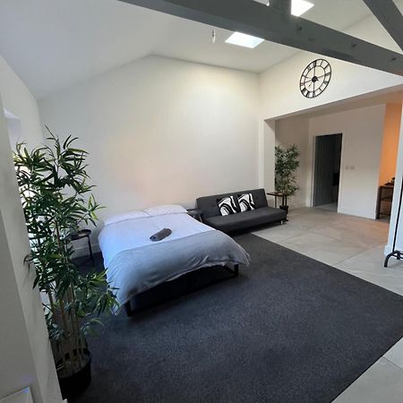 Entire Property In Downham Market, Serviced Accomodation Apartment Exterior foto