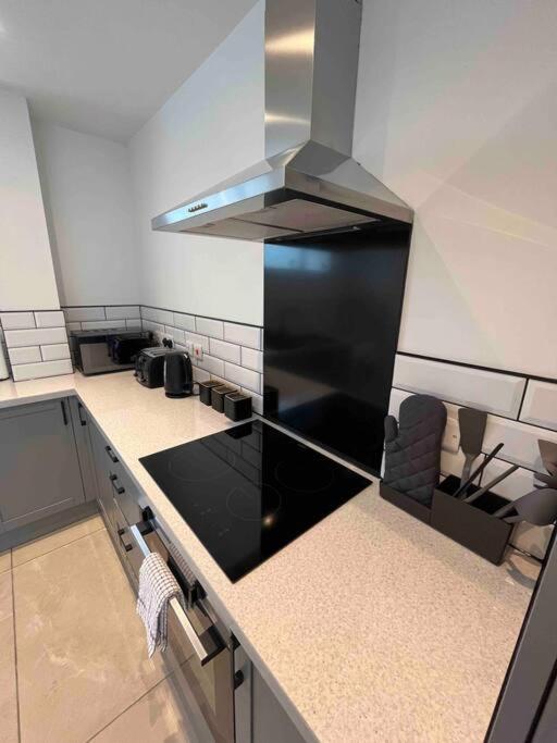 Entire Property In Downham Market, Serviced Accomodation Apartment Exterior foto