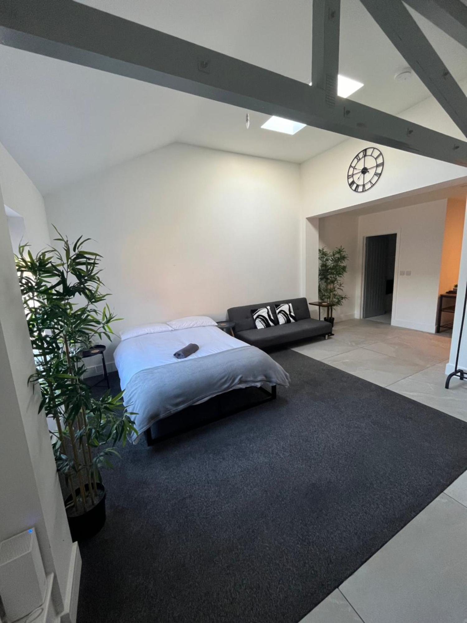 Entire Property In Downham Market, Serviced Accomodation Apartment Exterior foto