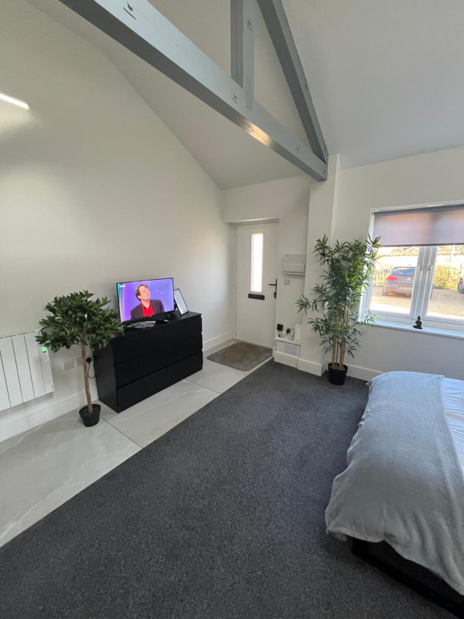 Entire Property In Downham Market, Serviced Accomodation Apartment Exterior foto